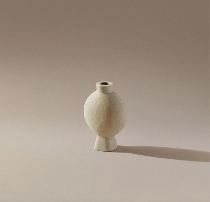 ray sandstone vase